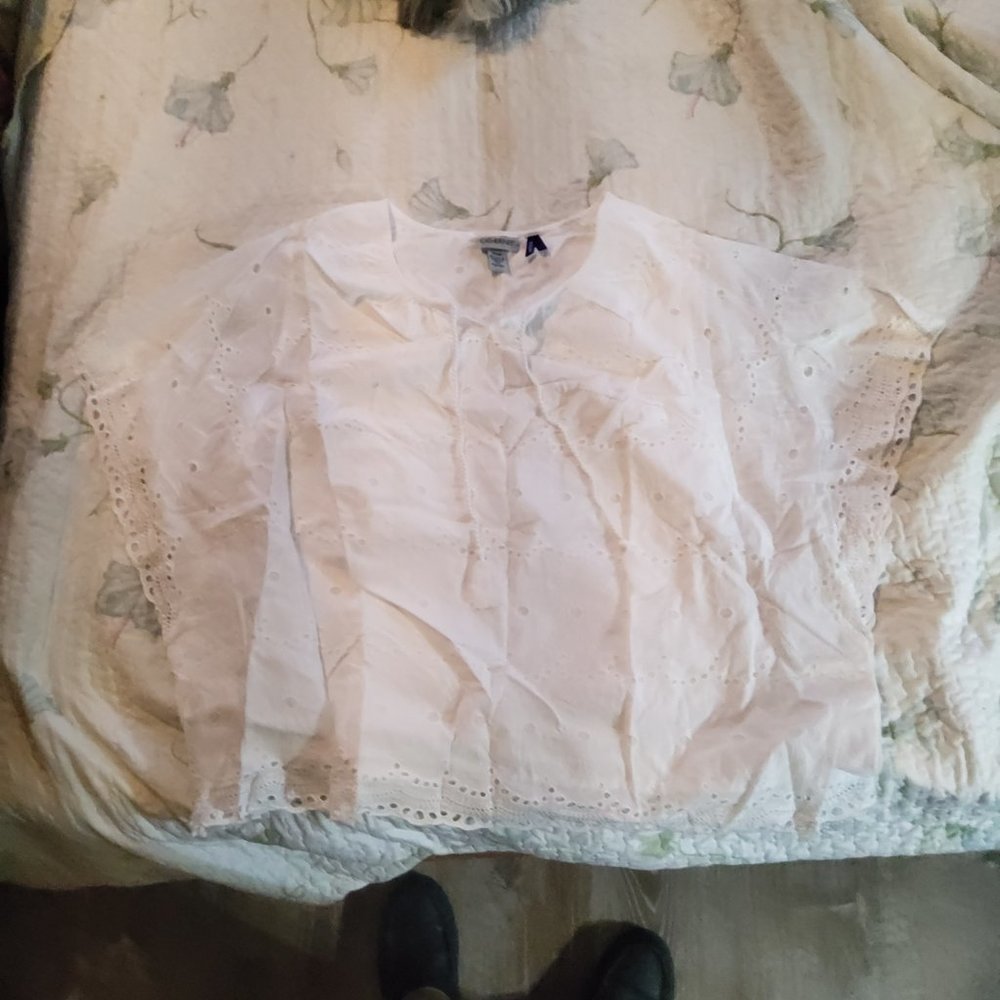 Woman's blouse